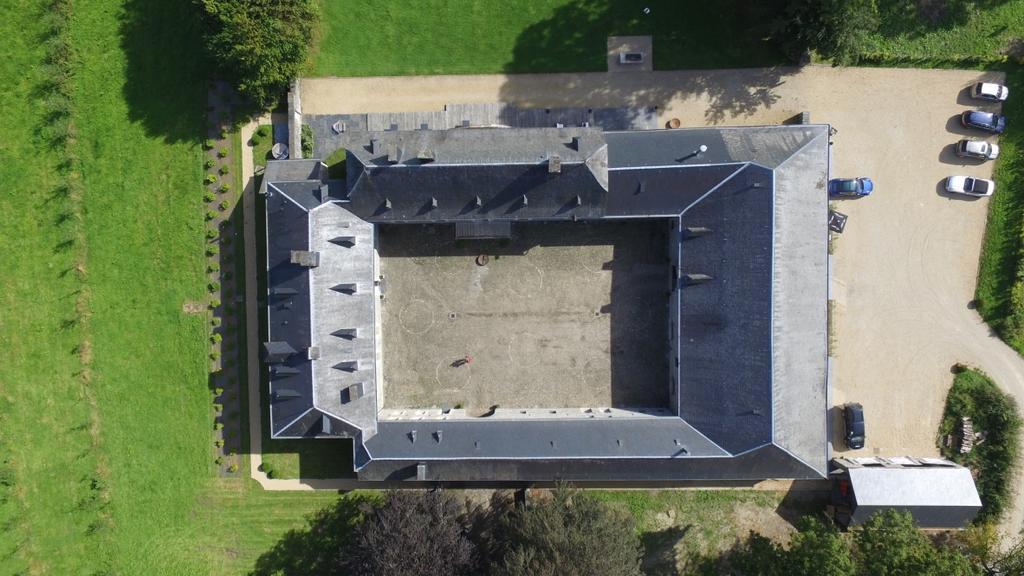 Hotel Château de Grandvoir à Neufchâteau Extérieur photo